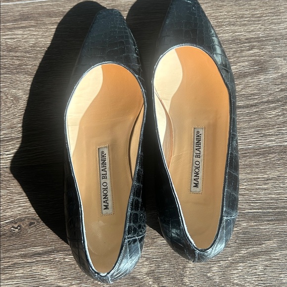 MANOLO BLAHNIK Black Shiny Croc Skin EVANGELISTA Almond Toe Flats size size 7 - Picture 5 of 6